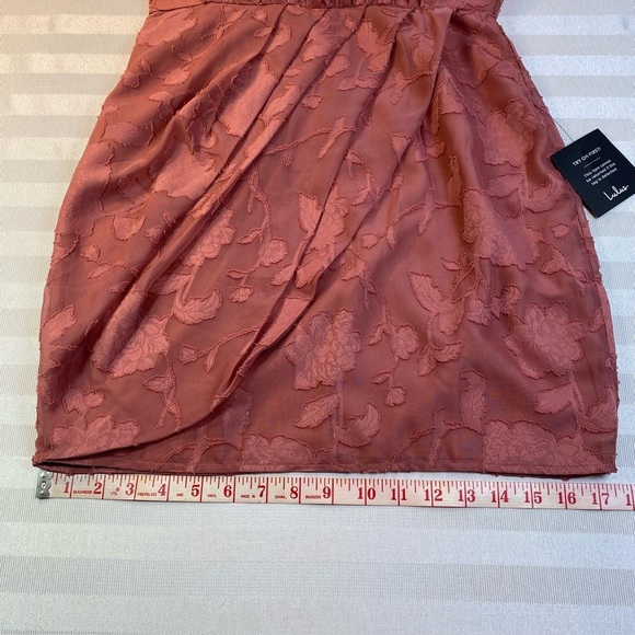 NWT Lulus Chic Demeanor Rusty Rose Floral Jacquard Halter Mini Dress Sz S - Picture 7 of 16